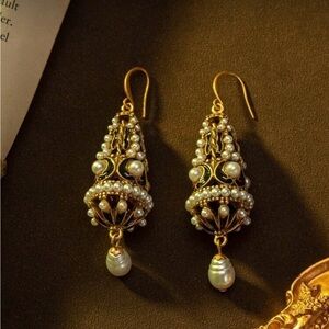 Elegant Gold and Pearl Drop Earrings